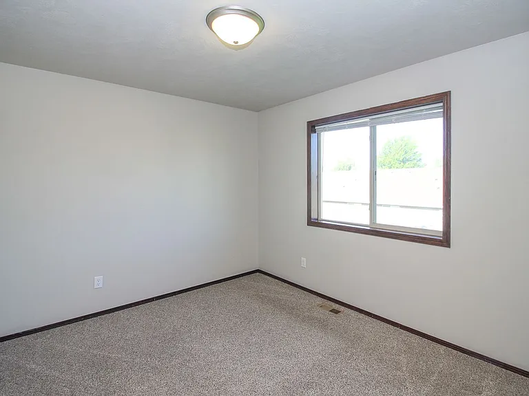 Tanner Court Estates -3 bed units townhouses in Tea, SD! - No available units until August 1, 2026 — Photo 62