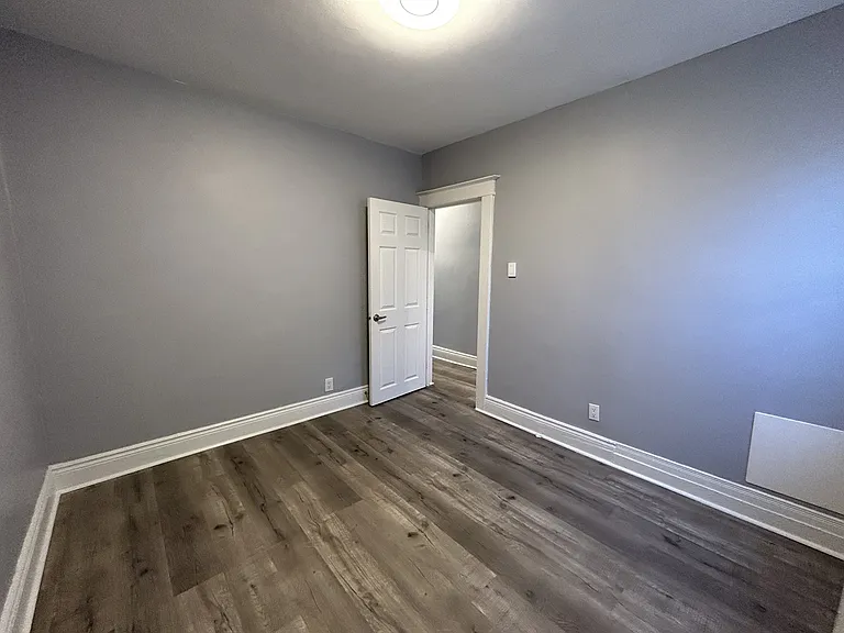 831 Main St — Photo 39