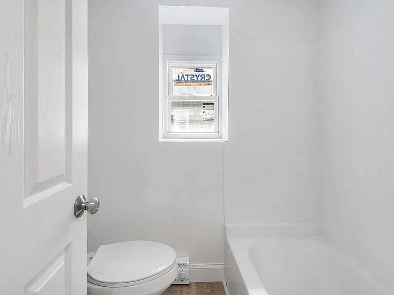 4712 Leiper Street — Photo 8