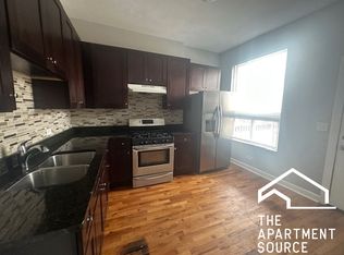 232 N Leamington Ave #2, Chicago, IL 60644