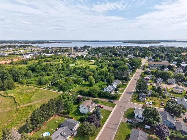0 Rogers Ave, Summerside, PE C1N 1Z7