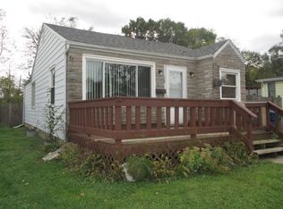 14 McKinley Ave, Steger, IL 60475