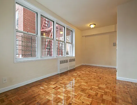 Rented by SW Queens Mezzanine | media 2