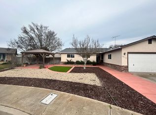 1870 Shadyside Ct, Oakdale, CA 95361