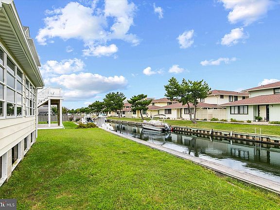 4th image of 106 Channel Buoy Rd