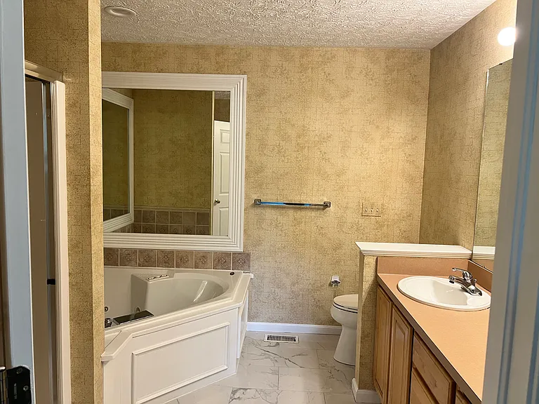 2563 Wyndgate Ct — Photo 16