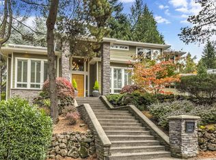 5004 SW Humphrey Park Rd, Portland, OR 97221