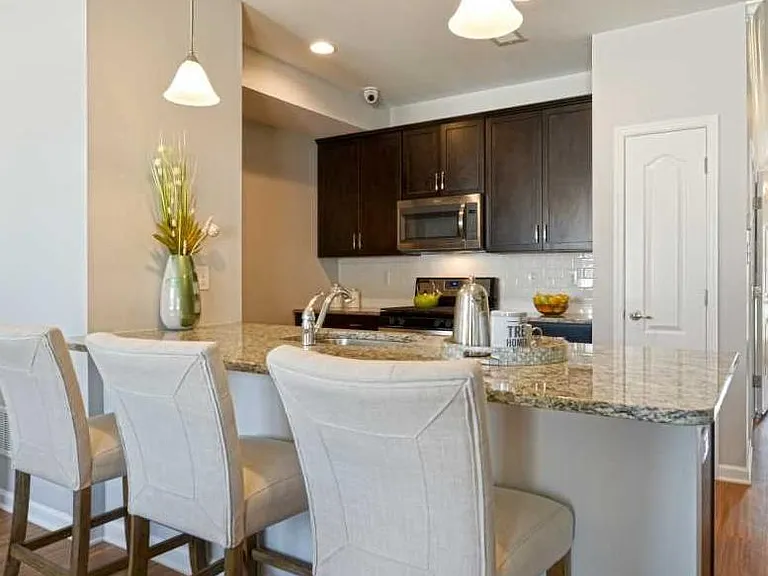Enclave at Winslow — Photo 15