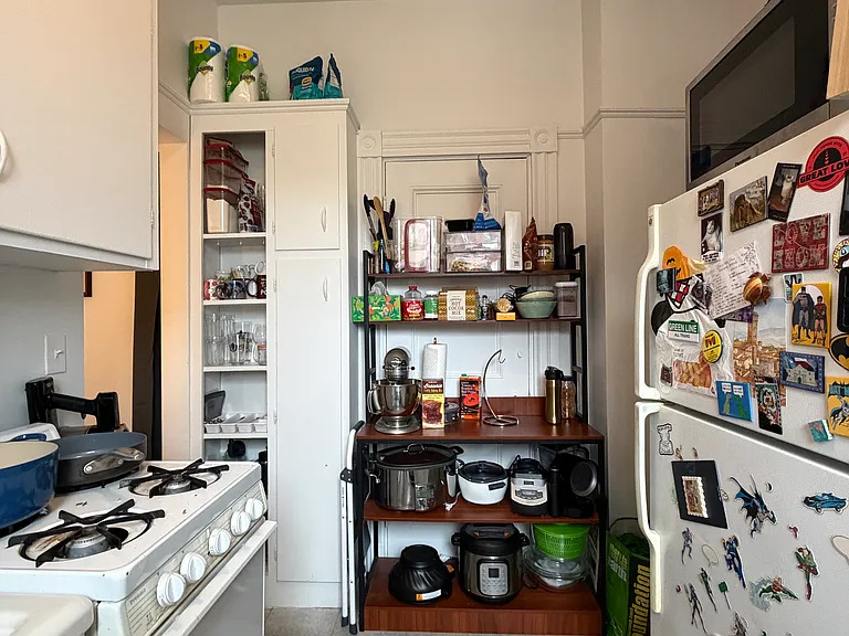 16 Davis Ave #4 — Photo 23
