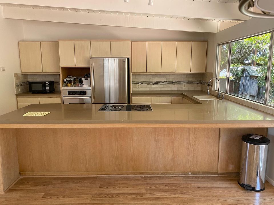 1st image of 260 Chaplin Ln