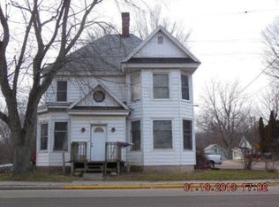 102 N Main St, Sheridan, MI 48884