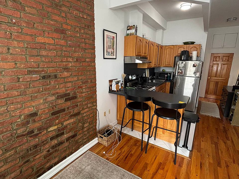 1st image of 1699 Lexington Ave APT 2B