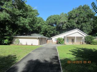 2444 Ben Franklin Dr, Deland, FL 32720