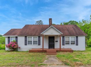 639 Gray St, Woodruff, SC 29388