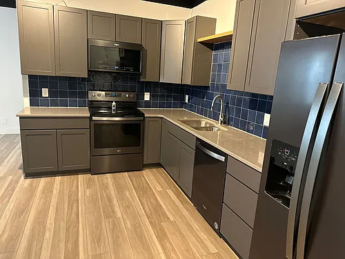 Floor plan 303