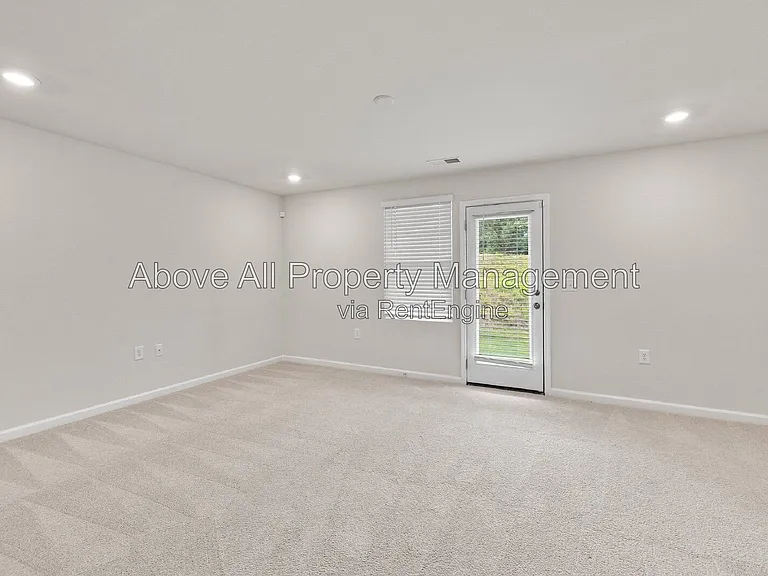 1035 Shoreside Dr — Photo 10