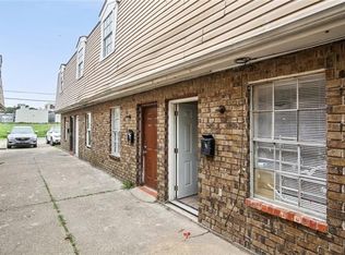 7825 Symmes Ave, New Orleans, LA 70127