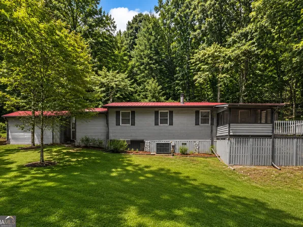 2261 Paradise Valley Rd, Cleveland, GA 30528