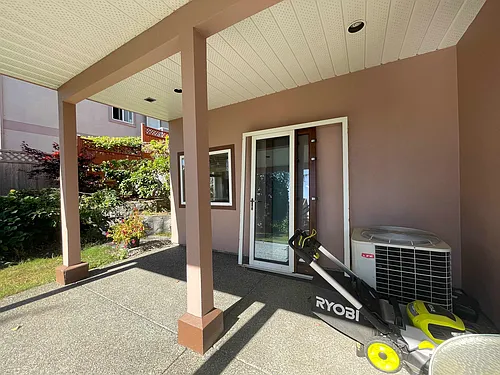 3000 Plateau Blvd Photo 1