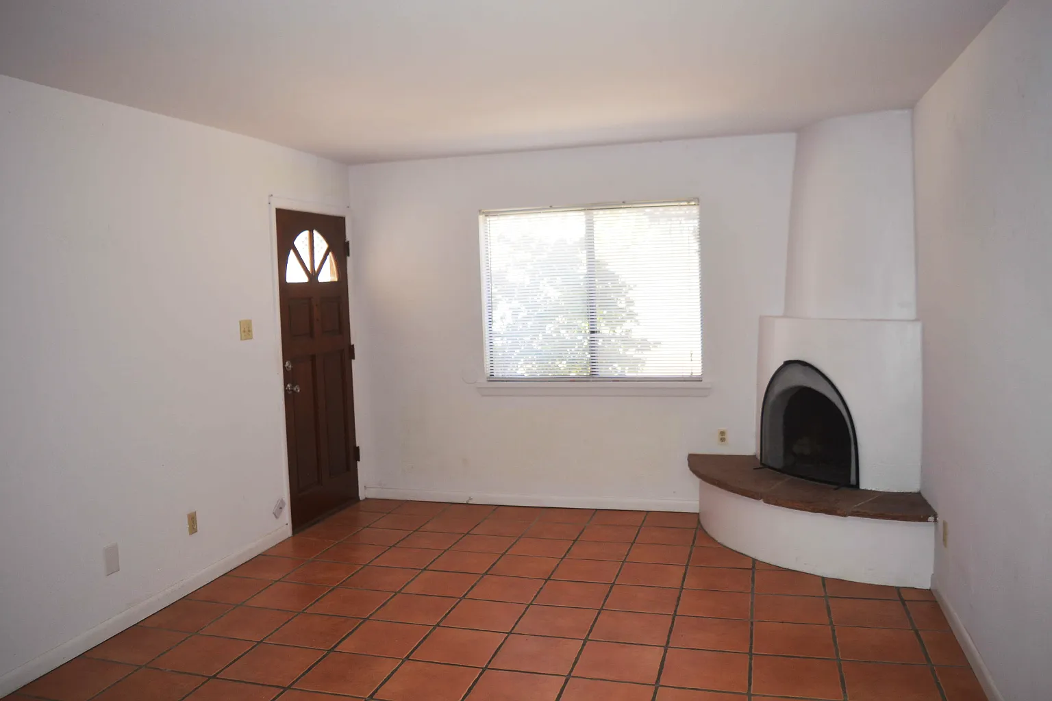 2 bed, 681 sqft, $1,500 — Photo 1