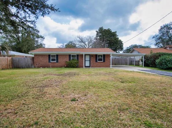 704 Burton Ave, Fort Walton Beach, FL 32547