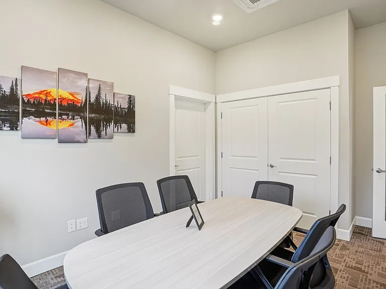 Tahoma Terrace Apartments — Photo 11