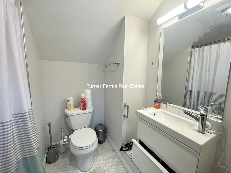 158 Broadway #3 — Photo 28