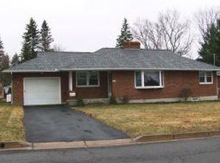 2813 Smith Dr, Endicott, NY 13760