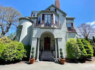 96 Rhode Island Ave #5A, Newport, RI 02840