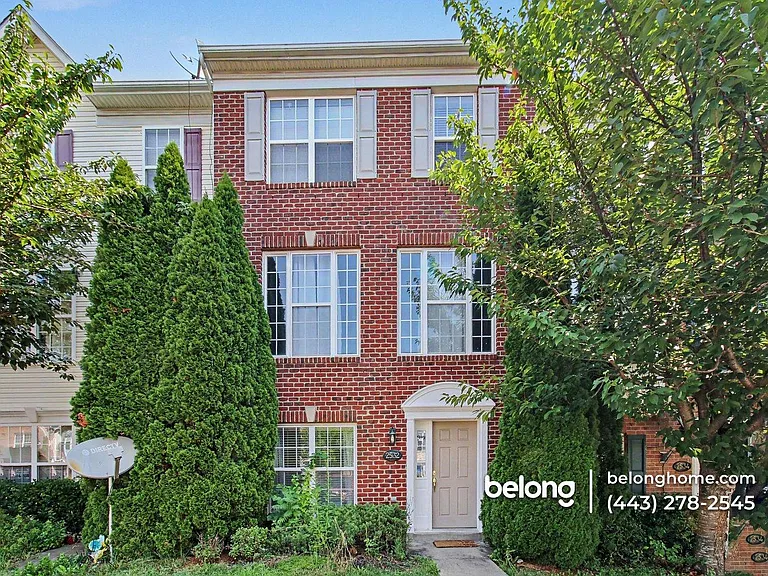 2532 Emerson Dr — Photo 1