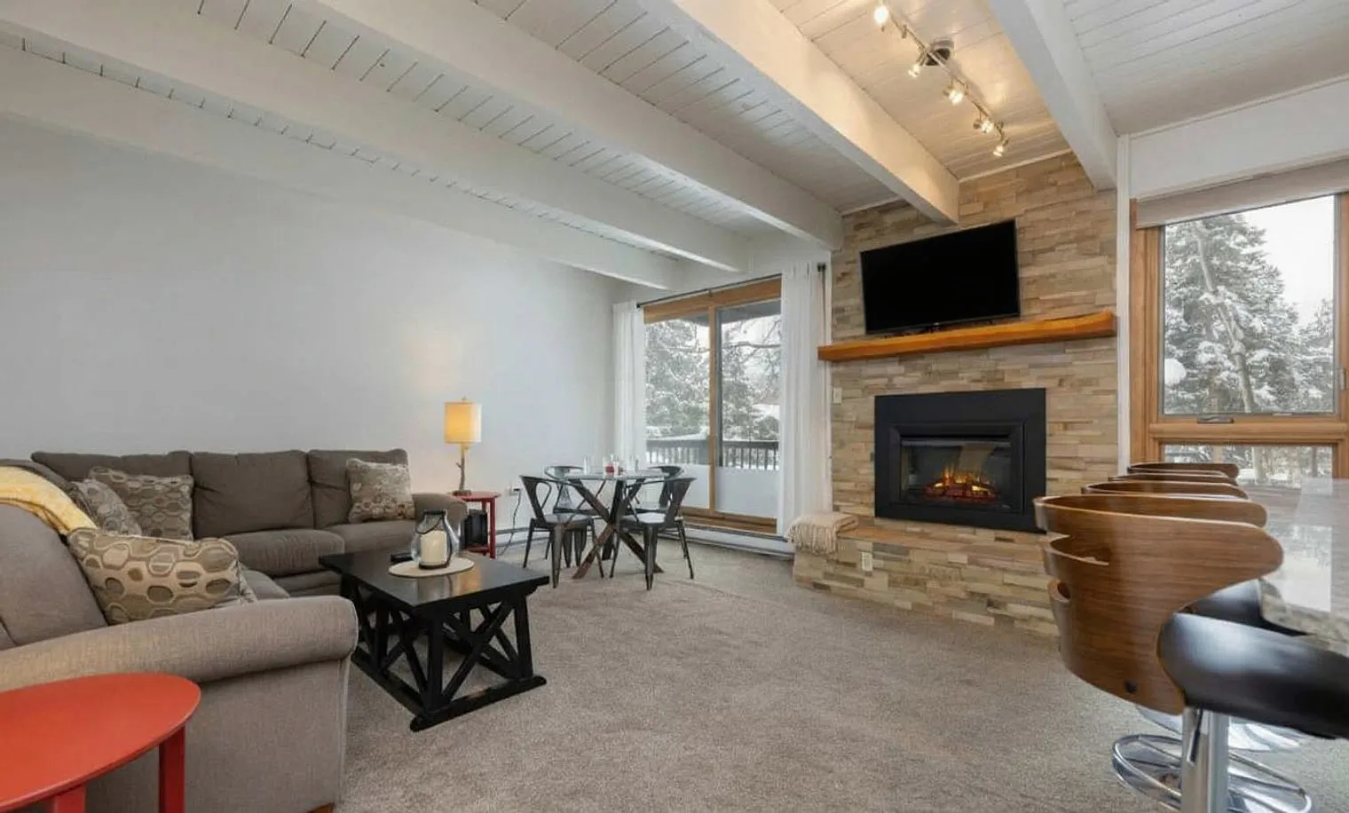 1 bed, 1.0 bath, $3,280 — Photo 1