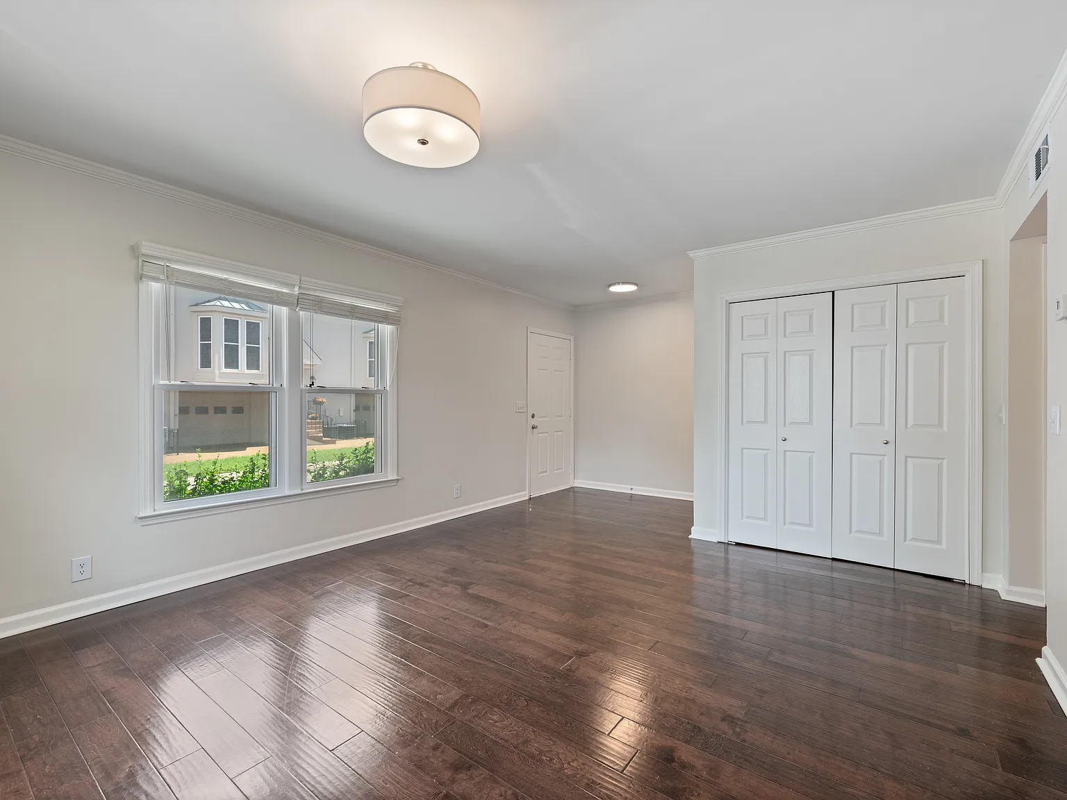 1 bed, 700 sqft, $1,499 — Photo 3