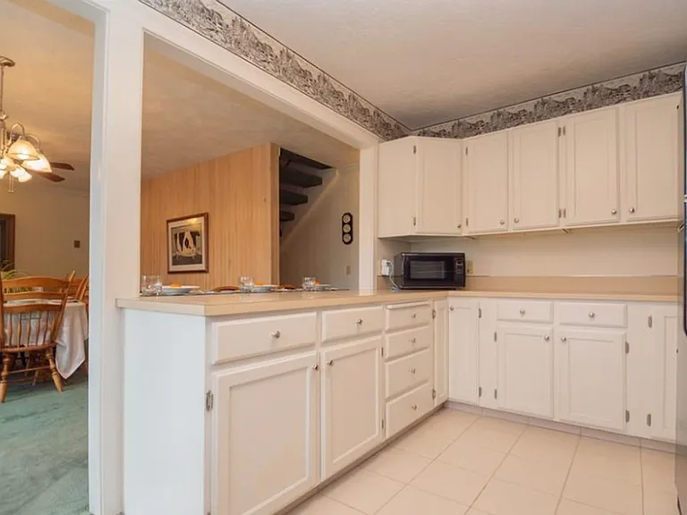 6187 S 45 E — Photo 3
