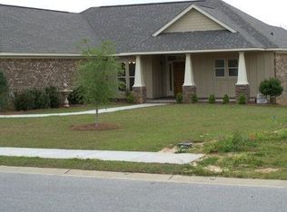 379 Barndling St, Fairhope, AL 36532