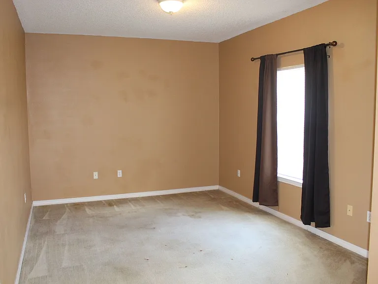 4205 Auburndale Dr — Photo 6