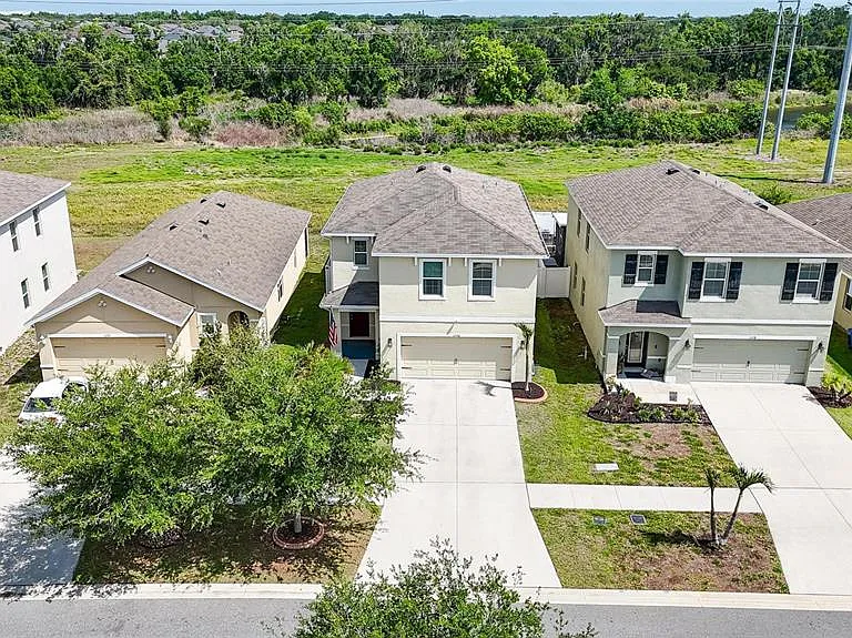 11176 Leland Groves Dr — Photo 62