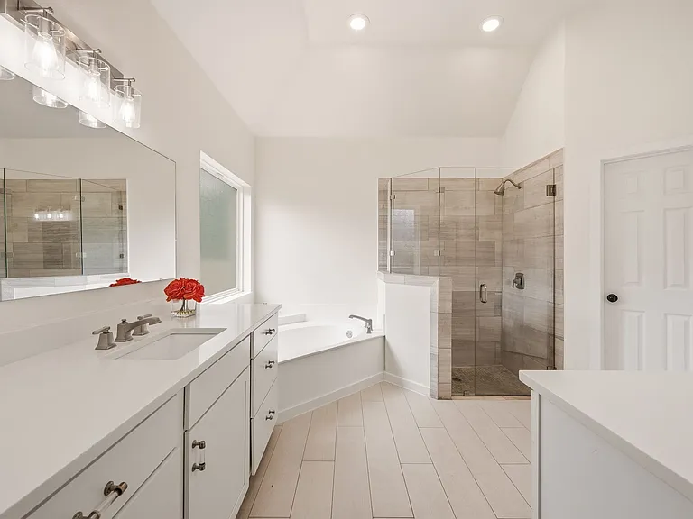 4805 Mill Creek Dr — Photo 16