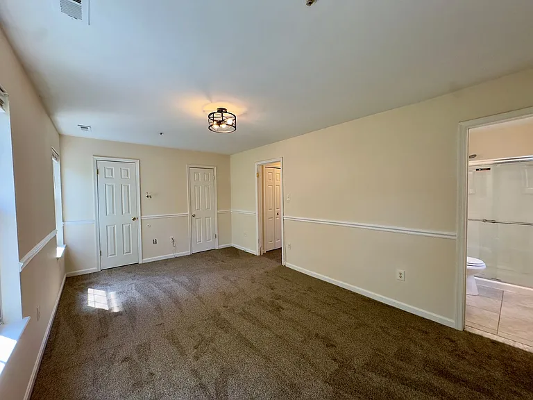 9520 Oak Trace Way — Photo 16