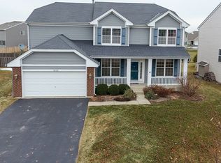 1439 Beachview Rd, Hampshire, IL 60140