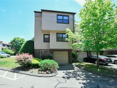 138 Natchaug Dr #138, Meriden, CT, 06450