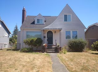 5240 36th Ave SW, Seattle, WA 98126