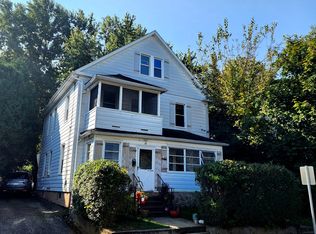 28 Rufus St, Ansonia, CT 06401