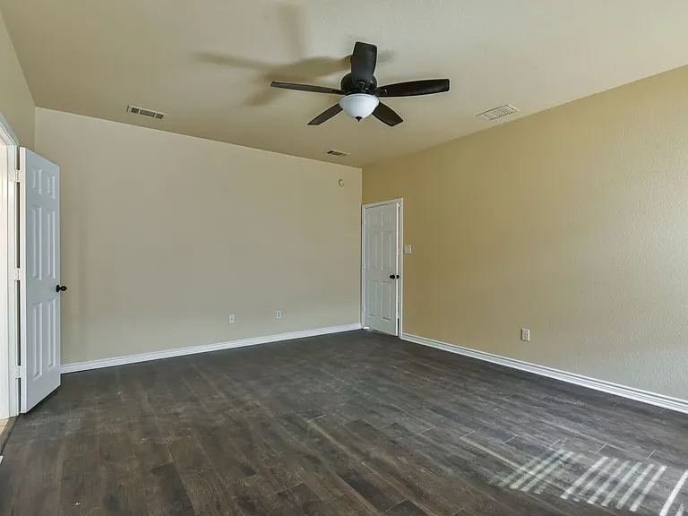 6905 Deorsam Loop — Photo 19