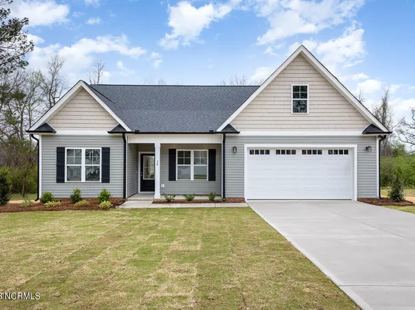 50 S Nolan Park Drive, Selma, NC 27576