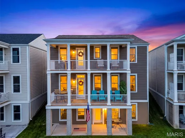 226 Marais Temps Clair Way, Saint Charles, MO 63301