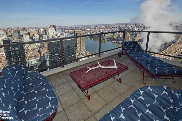 Sold by Brown Harris Stevens | media 21