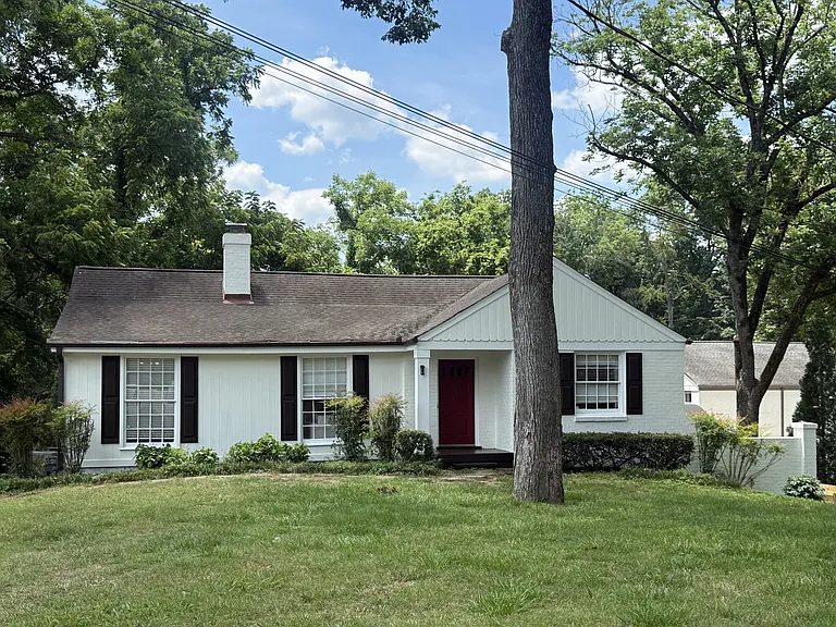 3501 Foxhall Rd — Photo 1