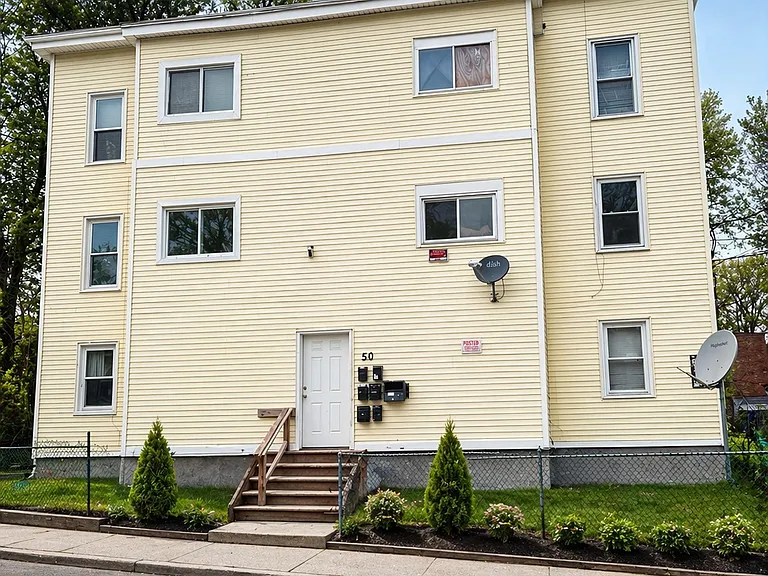 50 Hopkins St #2D — Photo 1