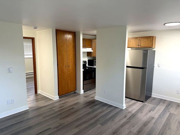 872 SW 135th St APT 2