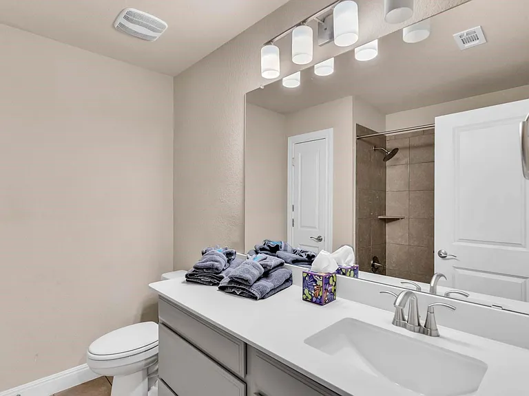 129 Birkshire Dr — Photo 32